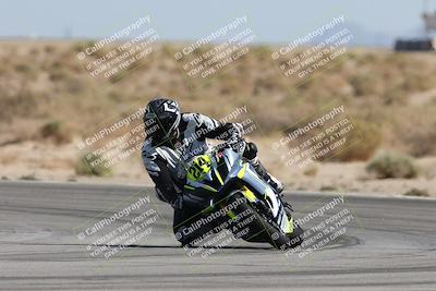 media/Oct-04-2025-CVMA (Sat) [[408bcdd6e4]]/Race 10-Amateur Supersport Middleweight/